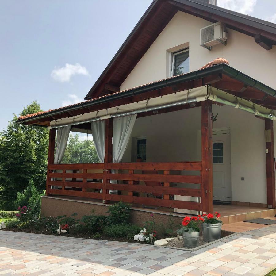 D.I.M. Holiday House Селиште-Дрежничко Экстерьер фото