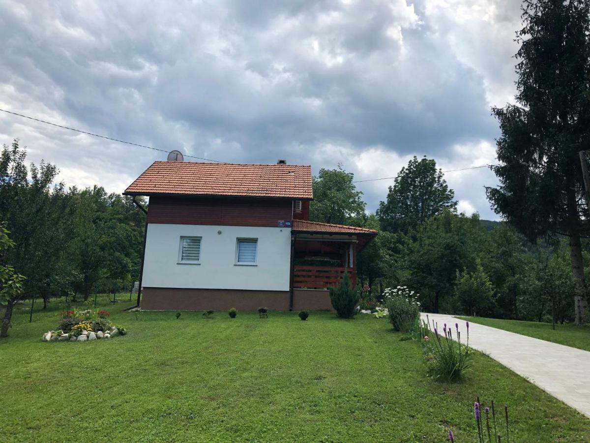 D.I.M. Holiday House Селиште-Дрежничко Экстерьер фото